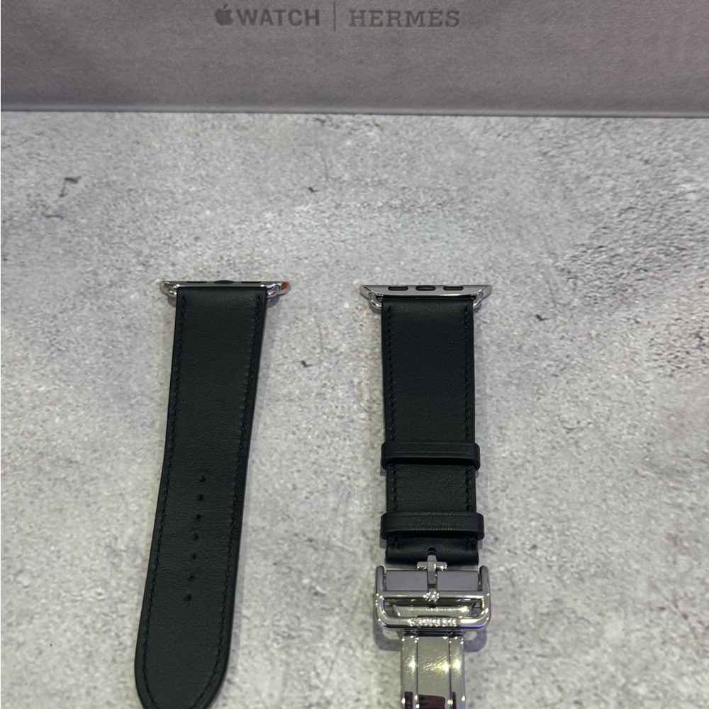 Apple Hermès Orange Watch Box - Picture 5 of 8